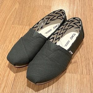 Olive green Toms shoes